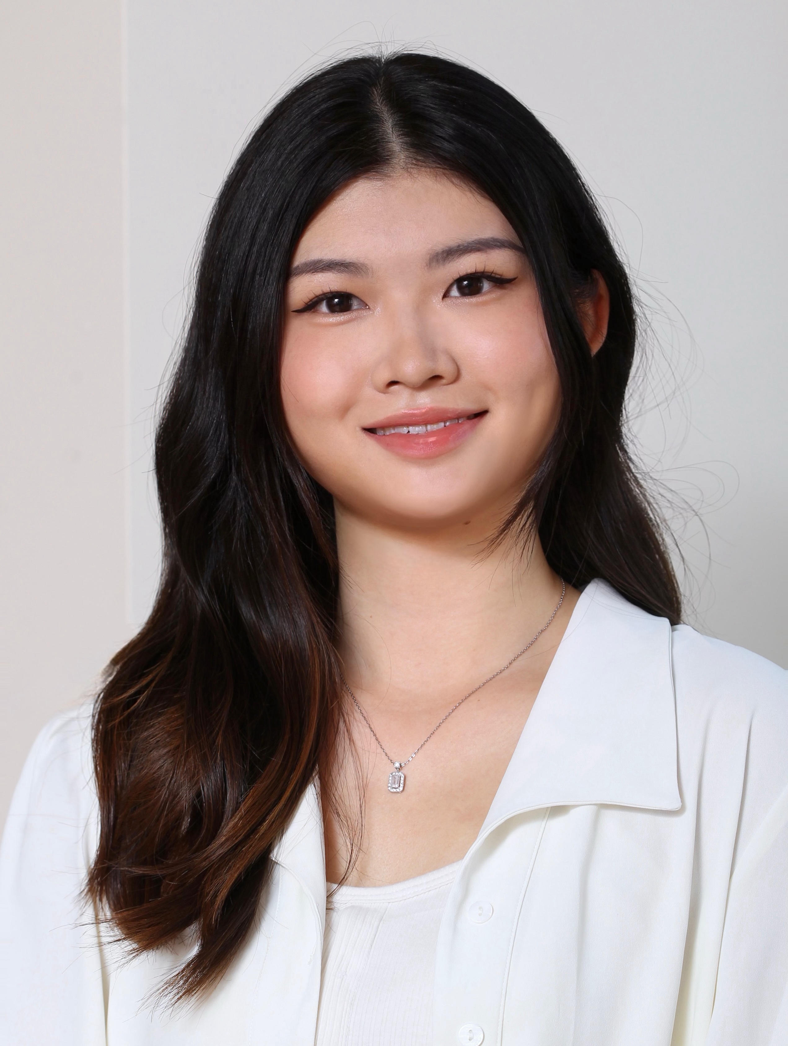 Yinghui He